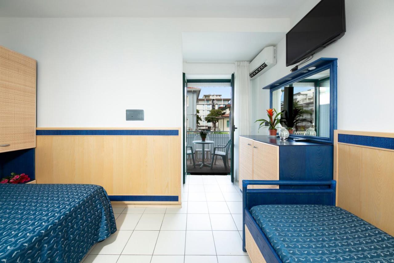 Hotel Olanda Lido di Jesolo Exterior photo